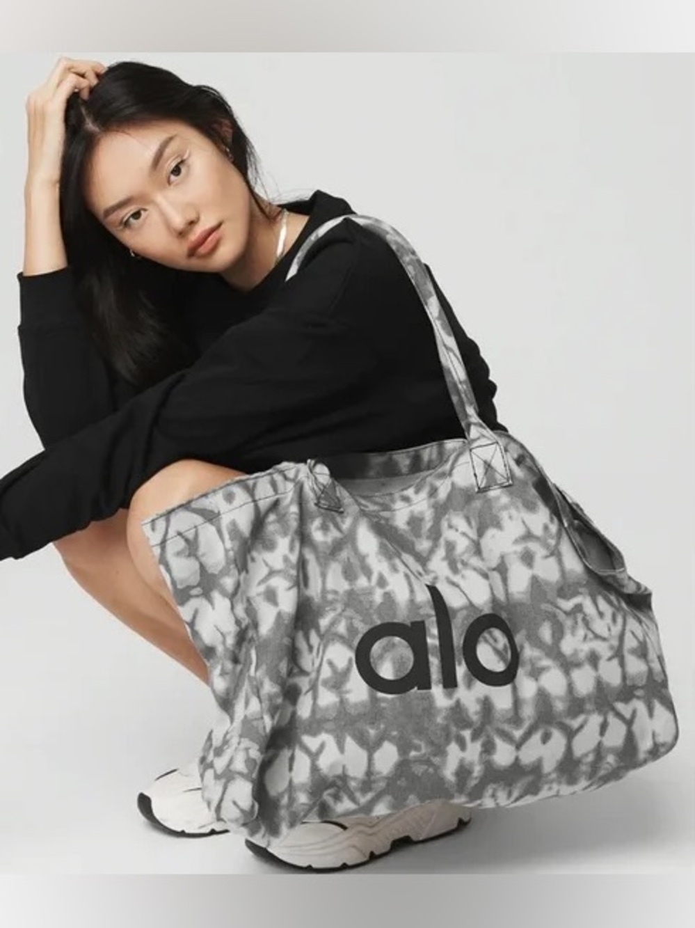 ALO Yoga Canvas Tie-Dye Tote in Beige and Taupe